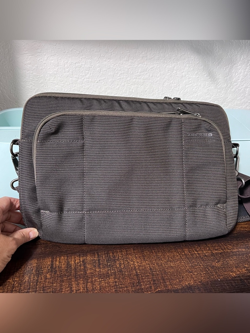 Tucano Gray Crossbody tablet Sling Bag for Men - Compact Everyday Carry